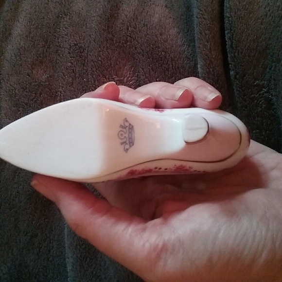 China shoe - Picture 4 of 4